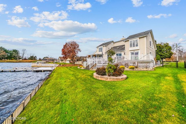 1260 Arrowhead Drive, Crossville, TN 38572