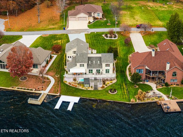 1260 Arrowhead Drive, Crossville, TN 38572