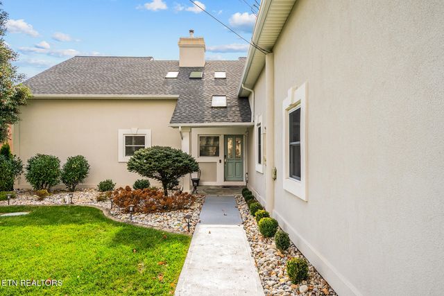 1260 Arrowhead Drive, Crossville, TN 38572