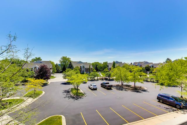 511 Prestwick Lane 307, Wheeling, IL 60090
