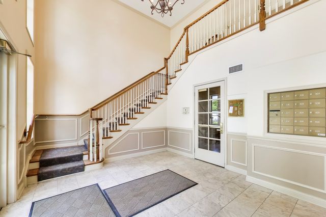 511 Prestwick Lane 307, Wheeling, IL 60090