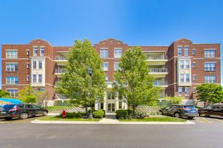 511 Prestwick Lane 307, Wheeling, IL 60090