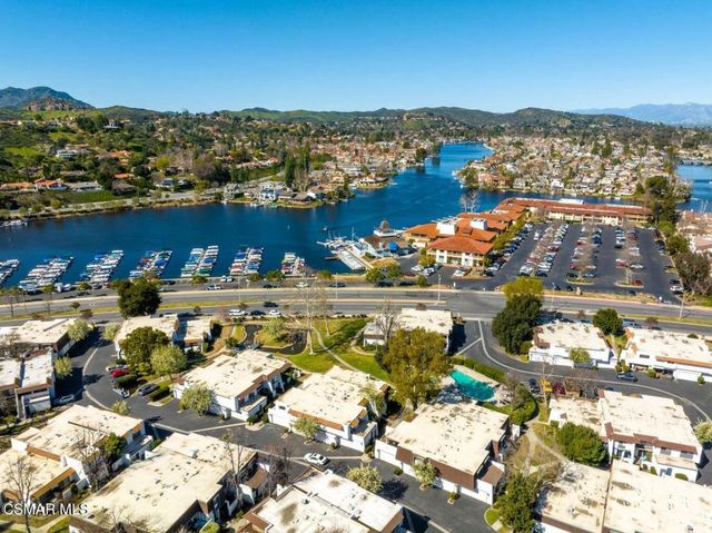 3709 Summershore Lane, Westlake Village, CA 91361