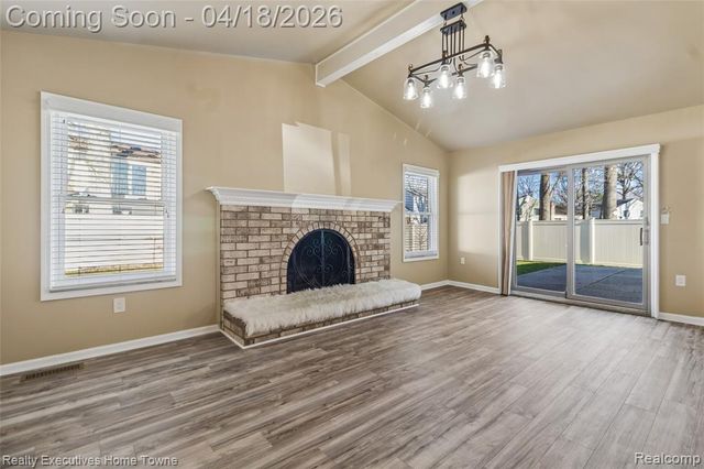 39117 Della Rosa Drive, Sterling Heights, MI 48313