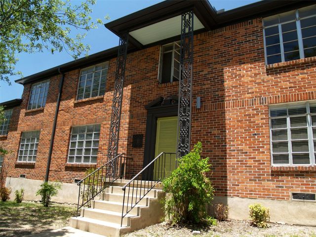 3206 Tom Green ST F, Austin, TX 78705