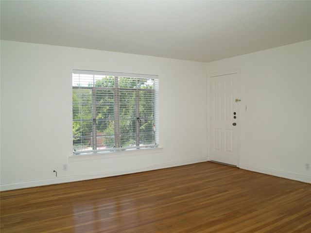 3206 Tom Green ST F, Austin, TX 78705