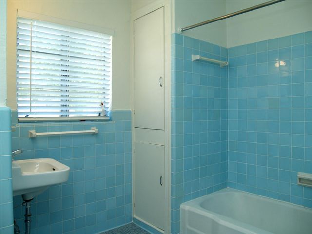 3206 Tom Green ST F, Austin, TX 78705