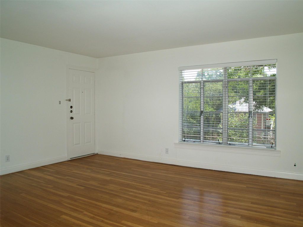 3206 Tom Green ST F, Austin, TX 78705