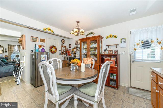 829-831 ROSE HILL AVE, Hagerstown, MD 21740