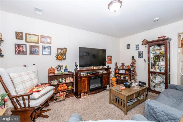 829-831 ROSE HILL AVE, Hagerstown, MD 21740