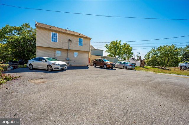 829-831 ROSE HILL AVE, Hagerstown, MD 21740