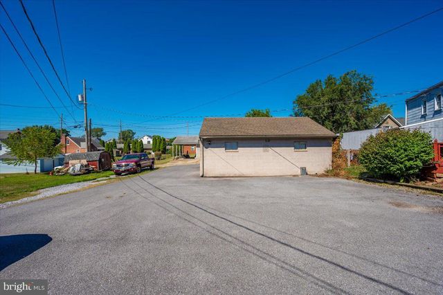829-831 ROSE HILL AVE, Hagerstown, MD 21740