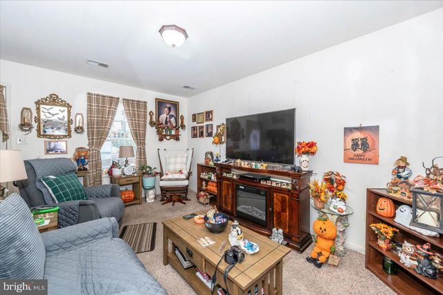 829-831 ROSE HILL AVE, Hagerstown, MD 21740