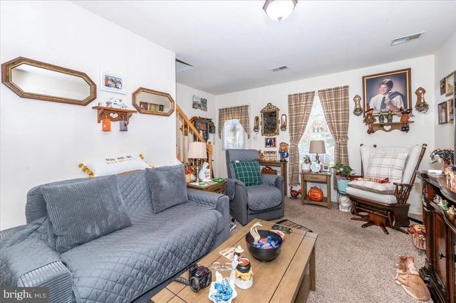 829-831 ROSE HILL AVE, Hagerstown, MD 21740