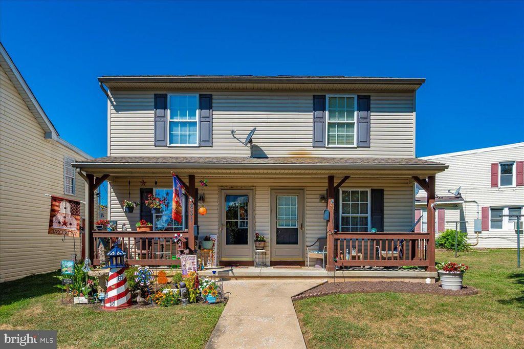 829-831 ROSE HILL AVE, Hagerstown, MD 21740