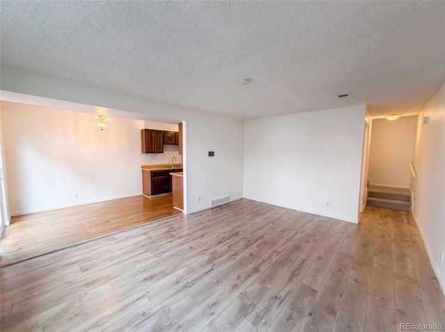 9867 Lane Street, Denver, CO 80260