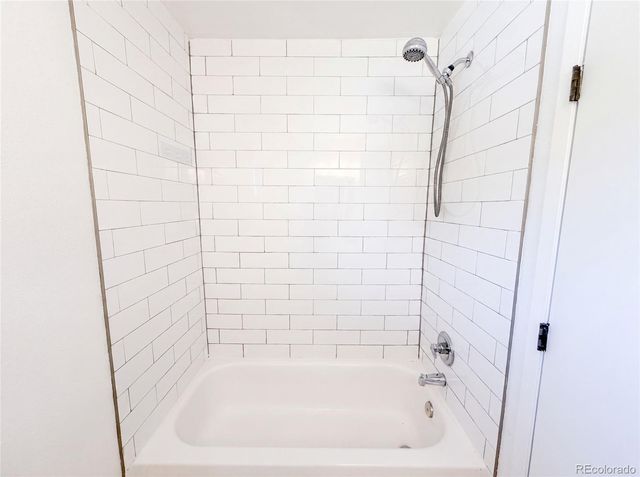 9867 Lane Street, Denver, CO 80260