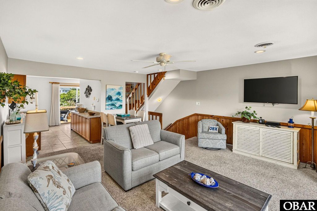 Image 20 of property listing at 131 Georgetown Sands Road, Duck, NC 27949