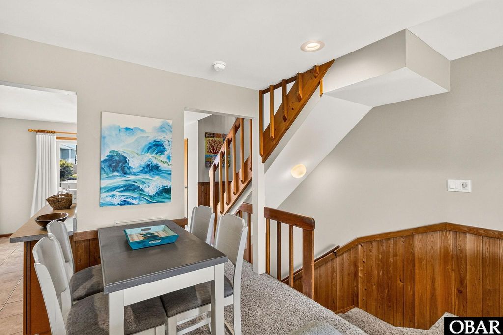 Image 21 of property listing at 131 Georgetown Sands Road, Duck, NC 27949