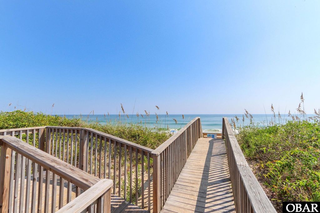 Image 40 of property listing at 131 Georgetown Sands Road, Duck, NC 27949