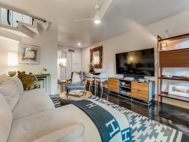 3639 Hawthorne Avenue, Dallas, TX 75219