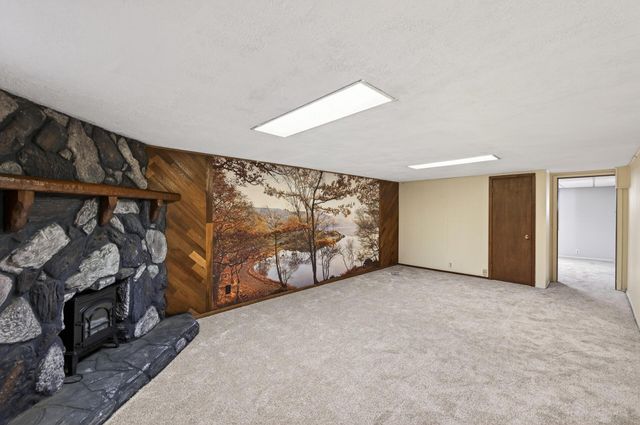 75 99th Avenue NW, Coon Rapids, MN 55448