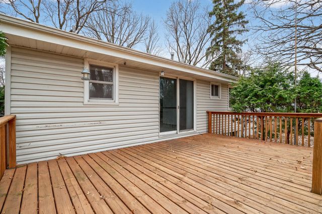 75 99th Avenue NW, Coon Rapids, MN 55448