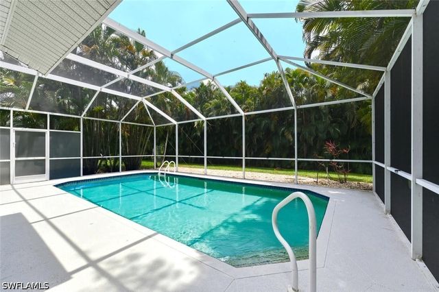 11528 Woodmount LN, Estero, FL 33928