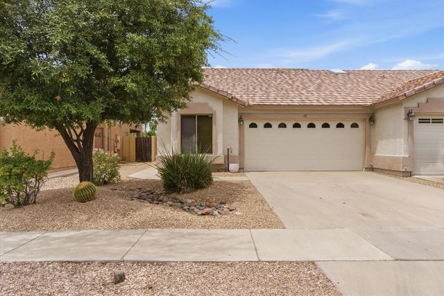 2250 E Deer Valley Road, Phoenix, AZ 85024