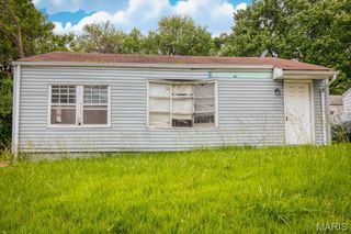317 Mueller Avenue, St Louis, MO 63135