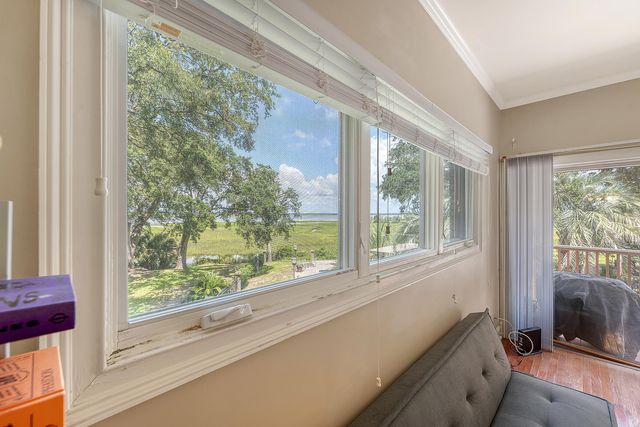220 3rd Avenue 4b, Charleston, SC 29403