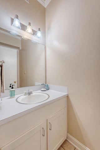 220 3rd Avenue 4b, Charleston, SC 29403