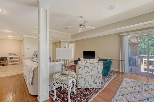 220 3rd Avenue 4b, Charleston, SC 29403
