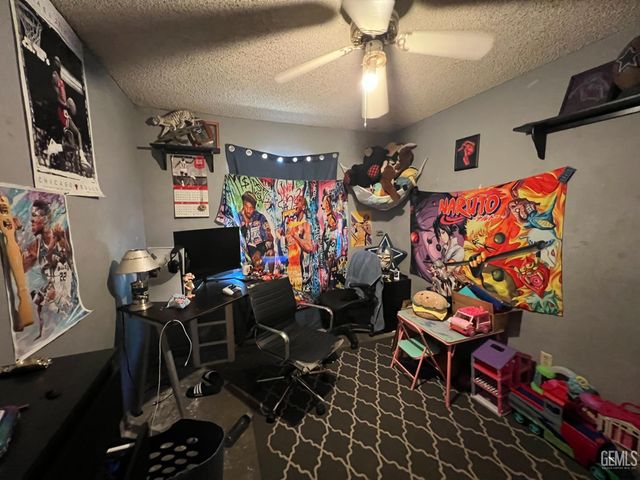 5500 Post Street, Bakersfield, CA 93307