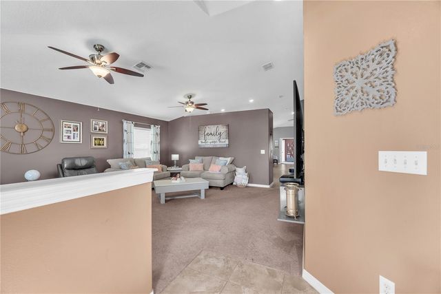 10904 RAINBOW PYRITE DRIVE, Wimauma, FL 33598