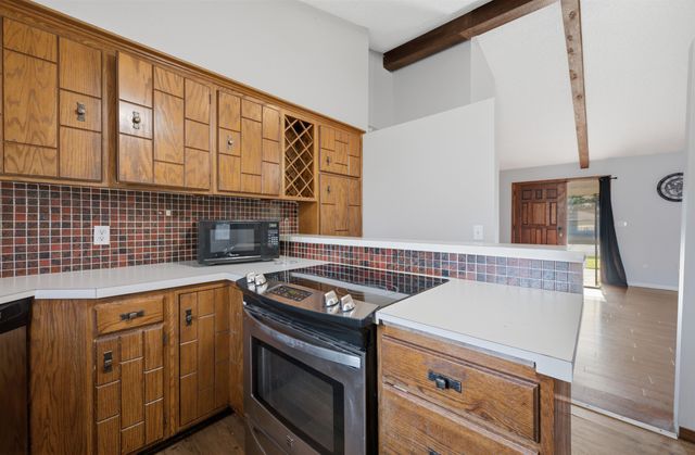2945 S Chase Ave, Wichita, KS 67217