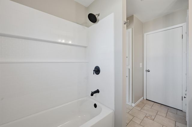 2945 S Chase Ave, Wichita, KS 67217