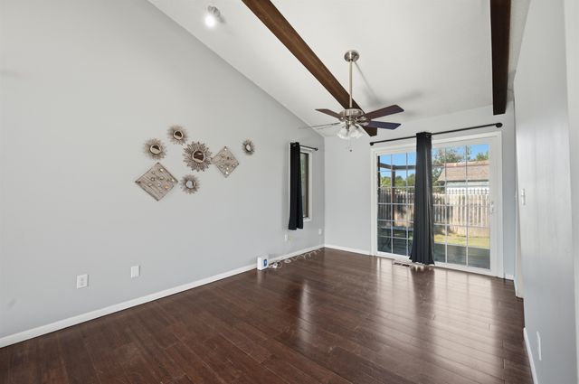 2945 S Chase Ave, Wichita, KS 67217