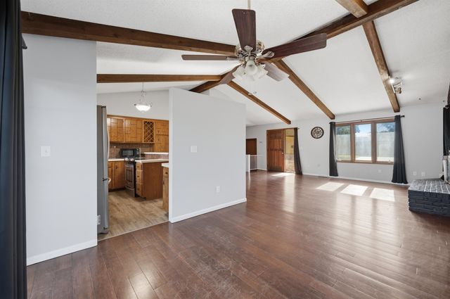 2945 S Chase Ave, Wichita, KS 67217