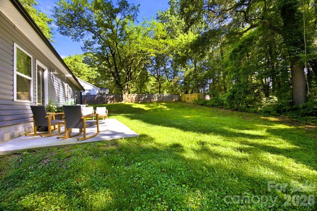204 Price Street, Mount Holly, NC 28120