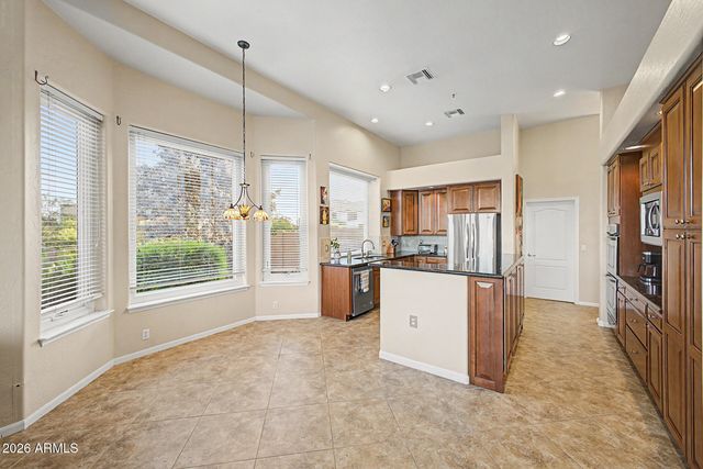 7025 E CARRIAGE TRAILS Drive, Scottsdale, AZ 85266