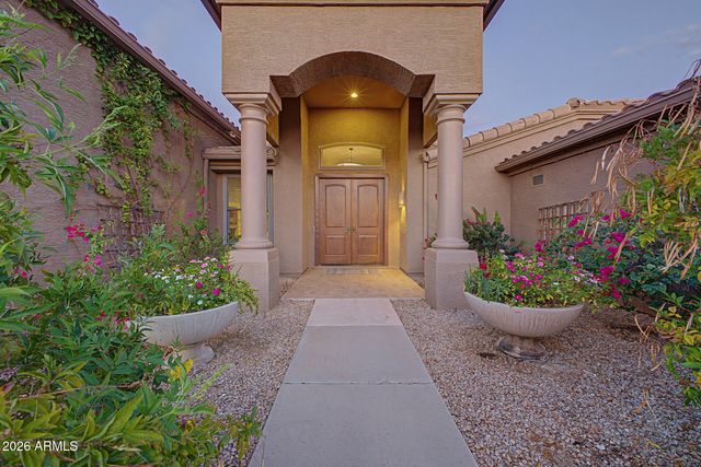 7025 E CARRIAGE TRAILS Drive, Scottsdale, AZ 85266