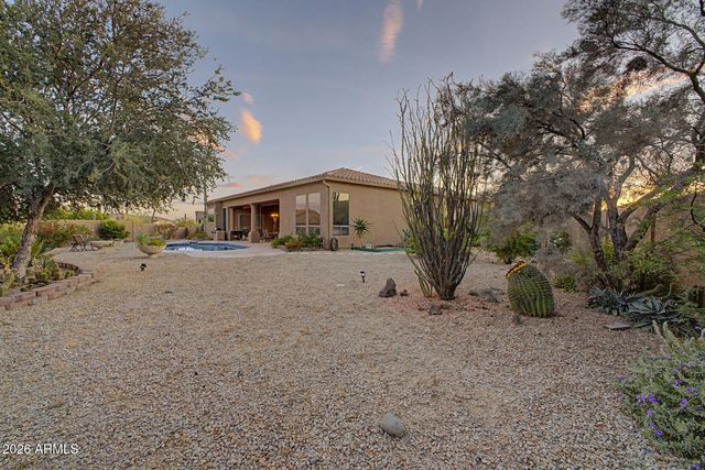 7025 E CARRIAGE TRAILS Drive, Scottsdale, AZ 85266