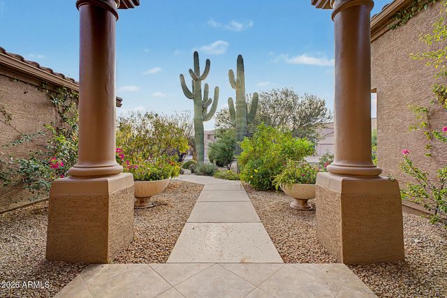 7025 E CARRIAGE TRAILS Drive, Scottsdale, AZ 85266