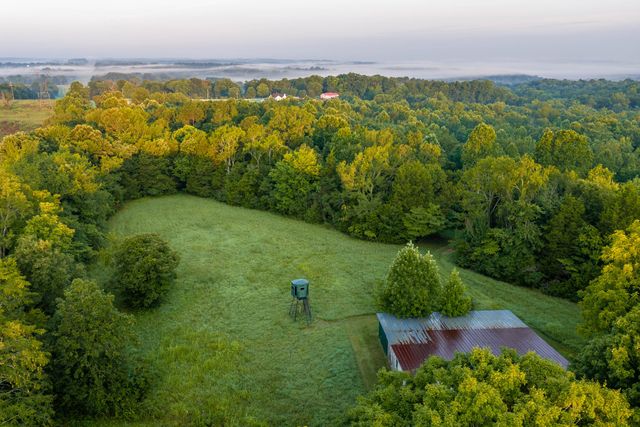 1125 Dawson Road, White Bluff, TN 37187