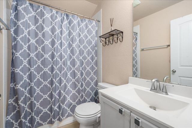 717 Kaluga TRL, Leander, TX 78641
