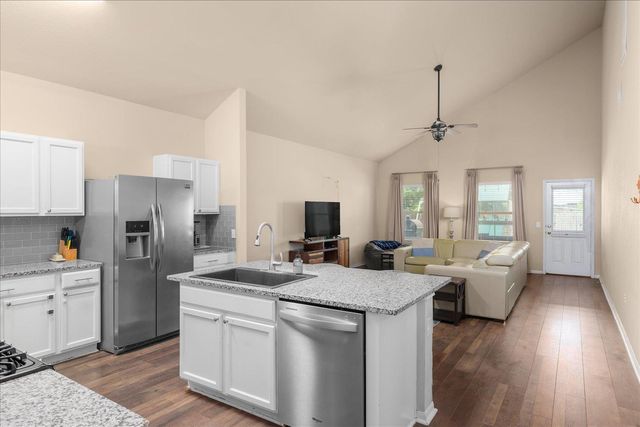 717 Kaluga TRL, Leander, TX 78641