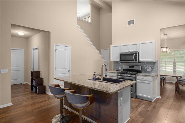 717 Kaluga TRL, Leander, TX 78641