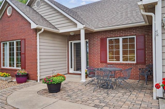 210 E High Street, Baldwin City, KS 66006