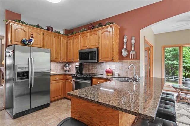210 E High Street, Baldwin City, KS 66006